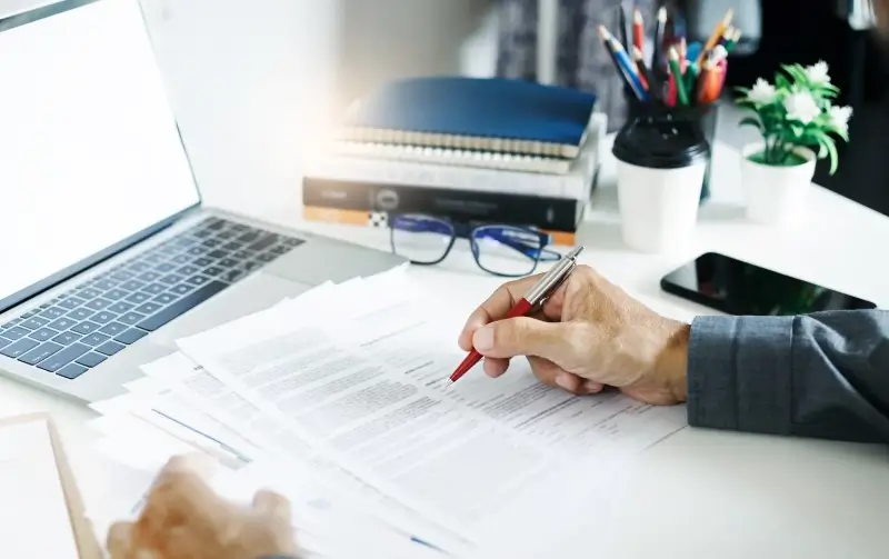 Tłumacz tekstów naukowych online