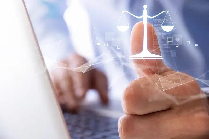 Adwokat czy radca prawny – co lepsze?